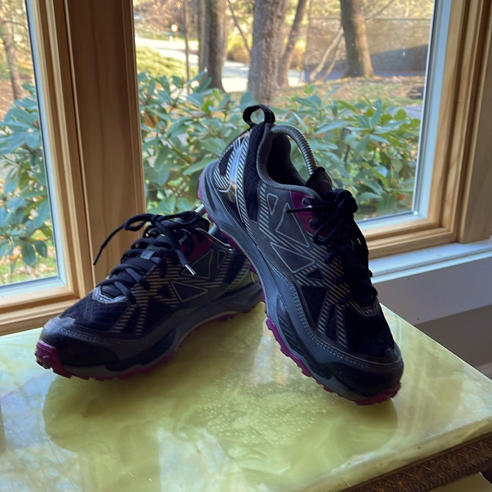 PEARL IZUMI cycling shoes